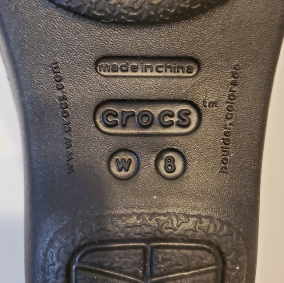 Womens Crocs Sandals, Sz 8 - Picture 9 of 10